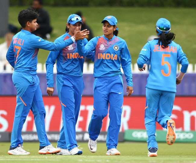 हरमनप्रीत की कप्तानी में पिछले साल फाइनल में पहुंची थी भारतीय महिला टीम।