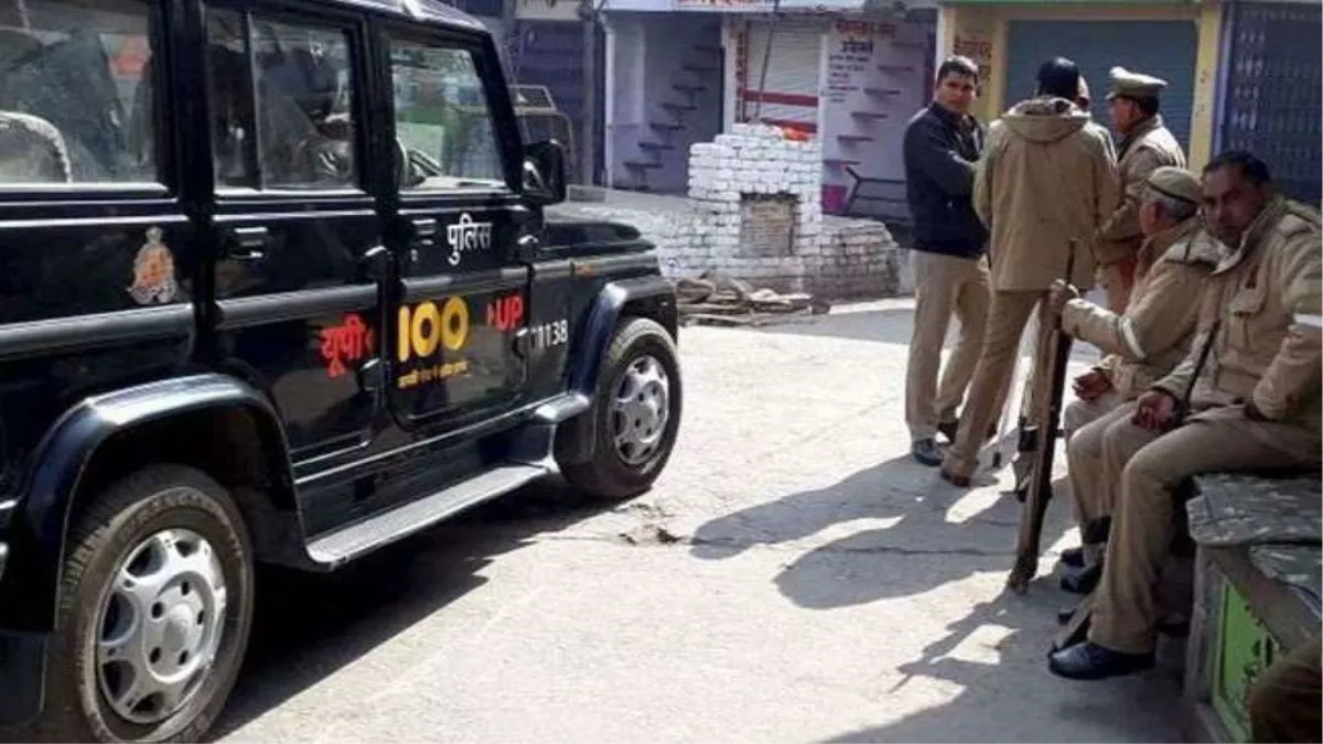 गोरखपुर में पशु तस्‍करों का पुलिस टीम पर पथराव, रात भर चली तलाश
