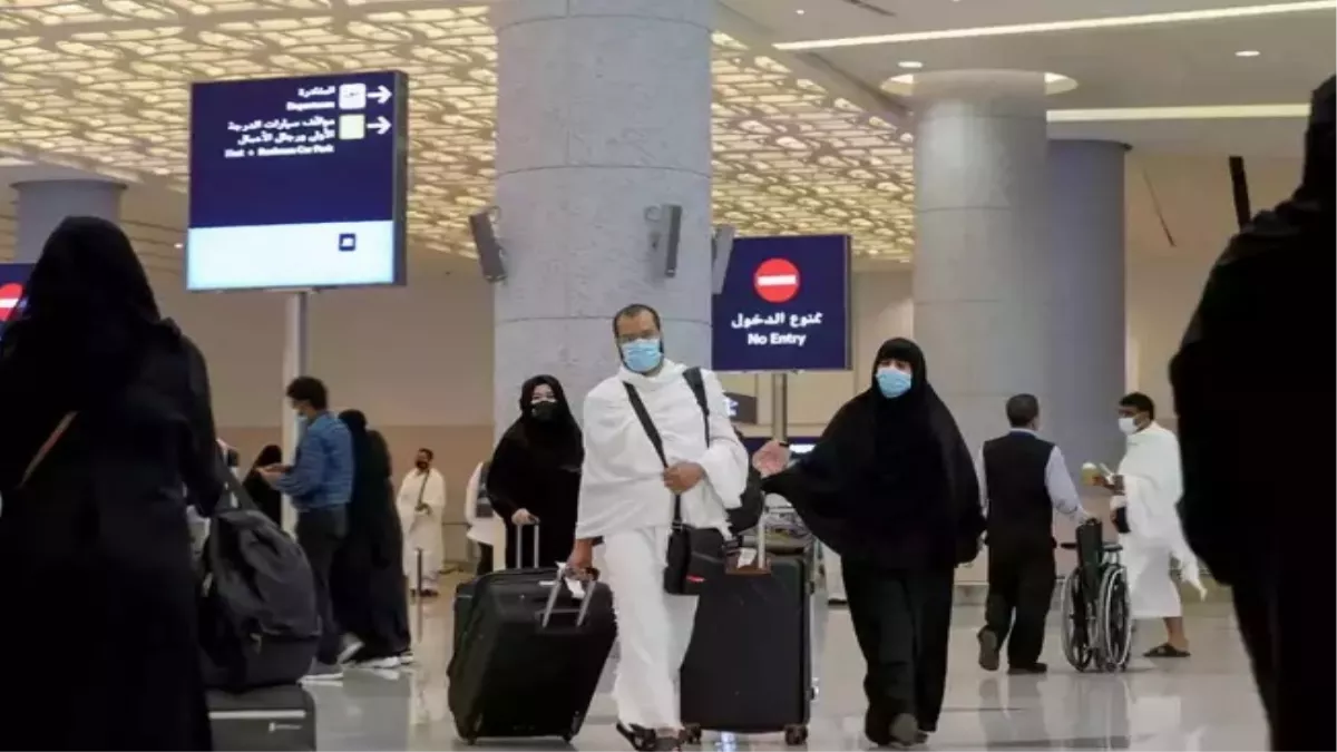 Coronavirus in Saudi Arabia: सऊदी अरब में कोरोना का कहर, भारत समेत 16 देशों की यात्रा पर लगाया प्रतिबंध