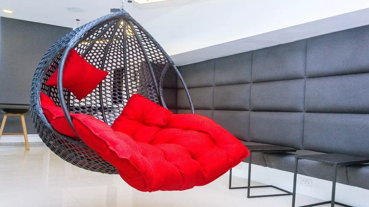 Swing Chair Indoor Cover Image Source: Pixabay