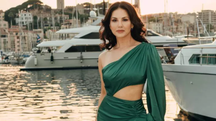 Kennedy Actress Sunny Leone At Cannes 2023, Twitter