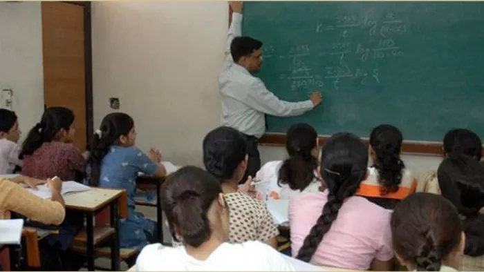 अब 10वीं और 12वीं बोर्ड परीक्षा में अनुतीर्ण विद्यार्थियों की होगी कक्षा उपस्थिति जांच