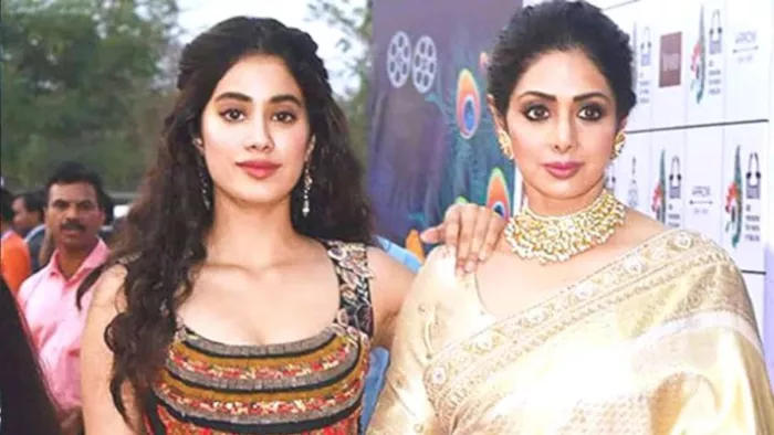 Actress Janhvi Kapoor and Sridevi (Photo X)