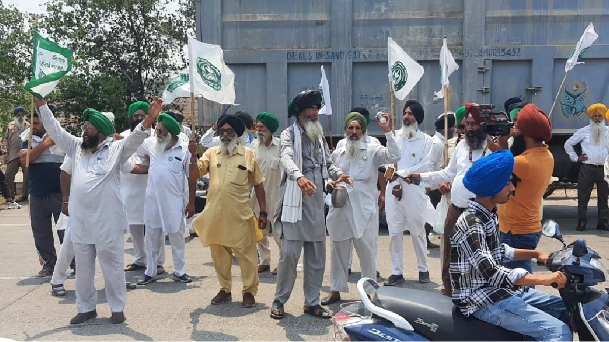 Farmers Protest: पटियाला में पीएम मोदी की रैली के बीच कैसी है किसानों के विरोध की तैयारी? तस्वीरों में देखें