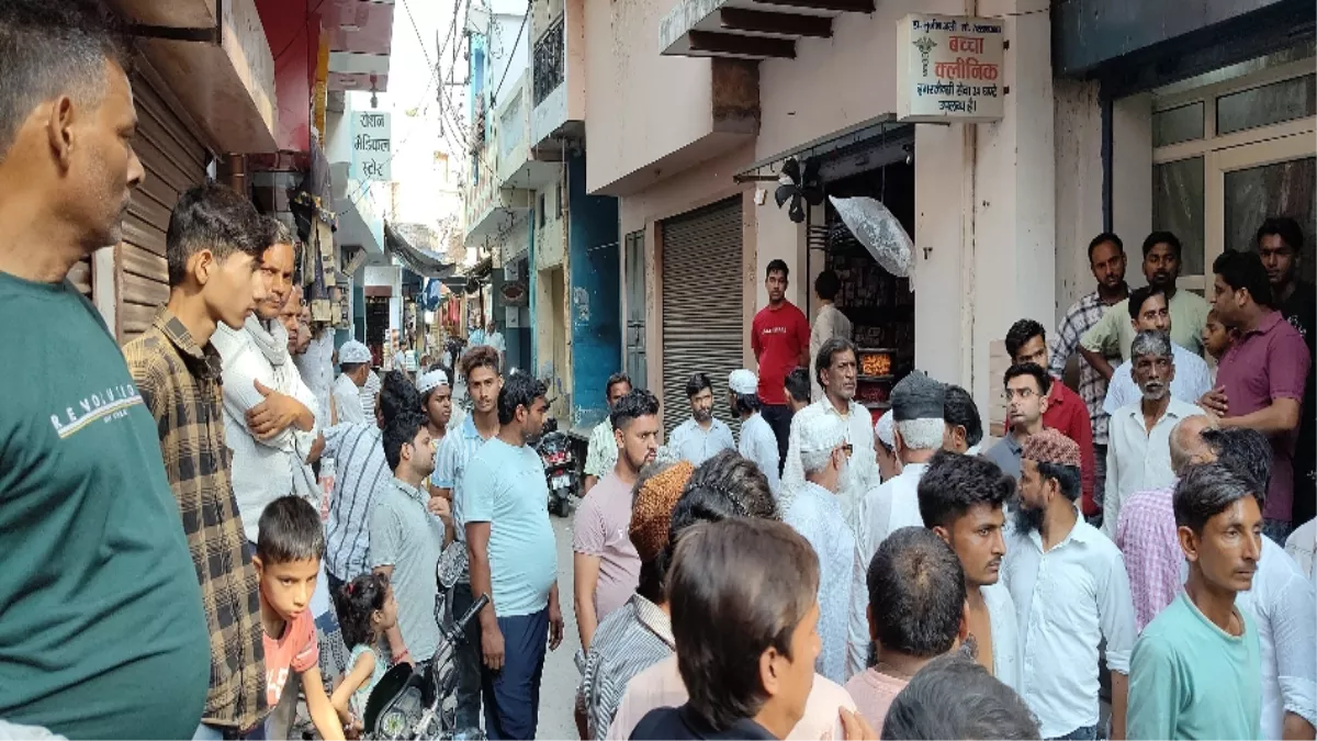 Bulandshahr News: झोलाछाप के इंजेक्शन लगाने से मासूम की हुई मौत, स्वजन ने किया हंगामा