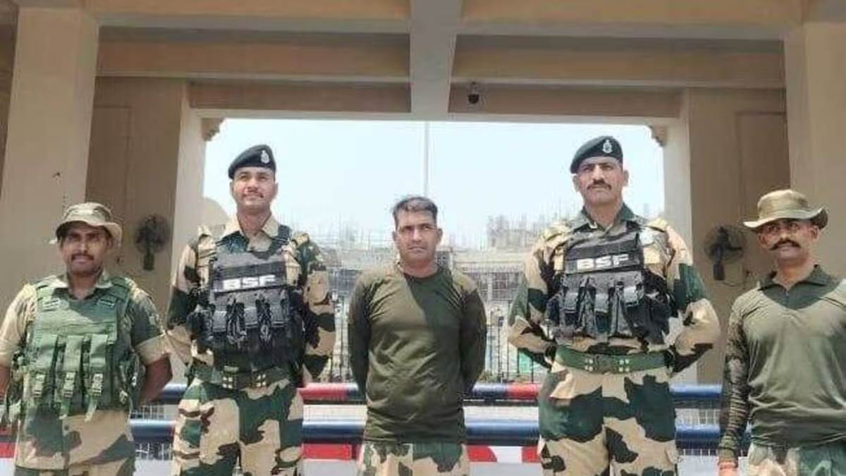 https://www.jagranimages.com/images/newimg/23052025/23_05_2025-bsf_purnam_23945168.jpg
