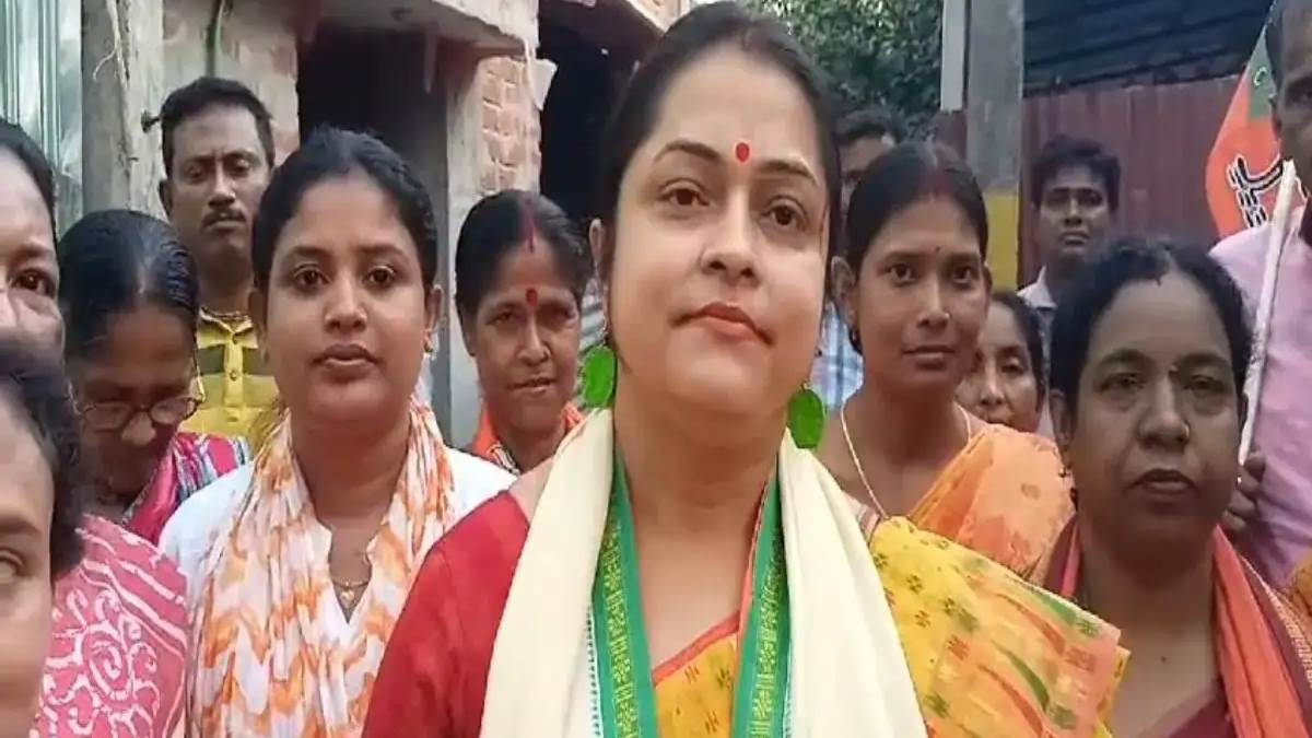 election commission investigates bjp leader sukant majumdar wifes two voter id