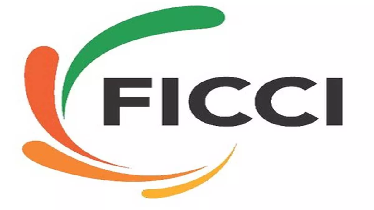 FICCI ने की ग्रे आफिस मार्केट को मान्यता देने की सिफारिश, हरियाणा सरकार को सौंपा श्वेतपत्र