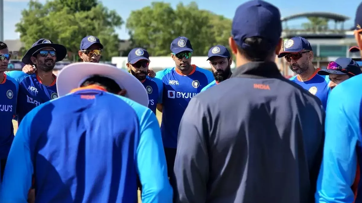 India vs England: भारत के लिए खुशखबरी, कोरोना को मात देकर इंग्लैंड में टीम से जुड़े आर आश्विन