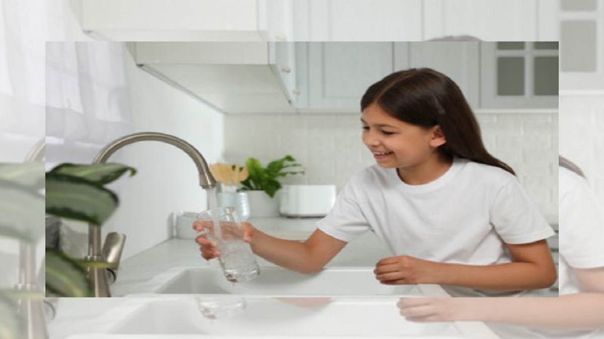 Water Purifier For Home: अमृत जैसा शुद्ध पानी अब मिलेगा घर पर, इन बेस्ट वॉटर प्यूरीफायर की RO+UV तकनीक के साथ