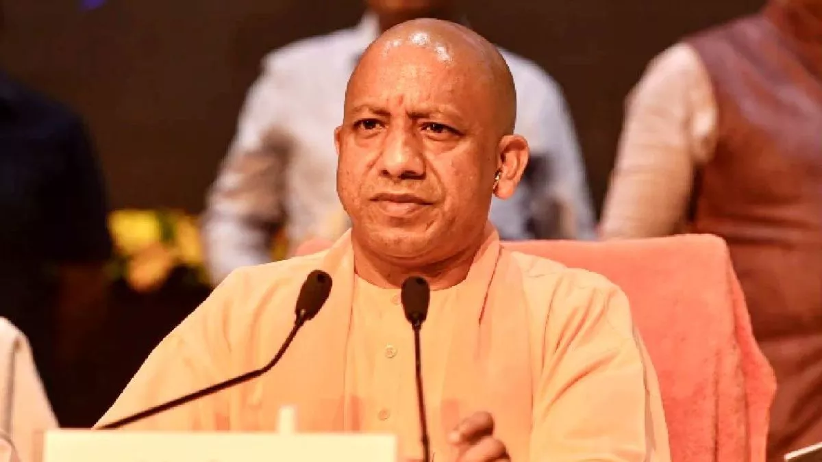 UP Police Bharti 2023 यूपी पुलिस भर्ती के संबंध में सीएम योगी  ने जारी की अहम  सूचना उम्मीदवार पढ़ें अपडेट - UP Police Bharti 2023: CM Yogi has announced  important information regarding
