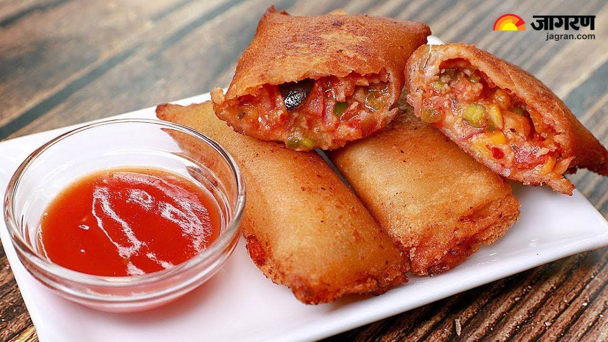 https://www.jagranimages.com/images/newimg/23062024/23_06_2024-bread_pizza_pockets_recipe_23745067.jpg