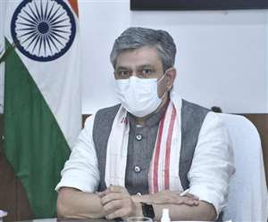 TMC पर बिफरे अश्विनी वैष्णव, कहा- संसद में ला रही हिंसा का कल्चर