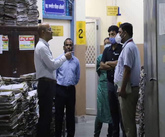 if i report then all of you will be suspended know why transport secretary ranjit sinha said this