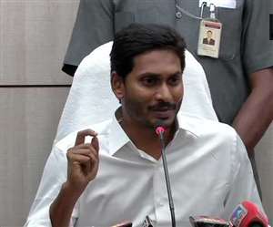 राजधानी को विशाखापत्तनम में बदलने का विचार छोड़ें जगन रेड्डी सरकार: कांग्रेस नेता