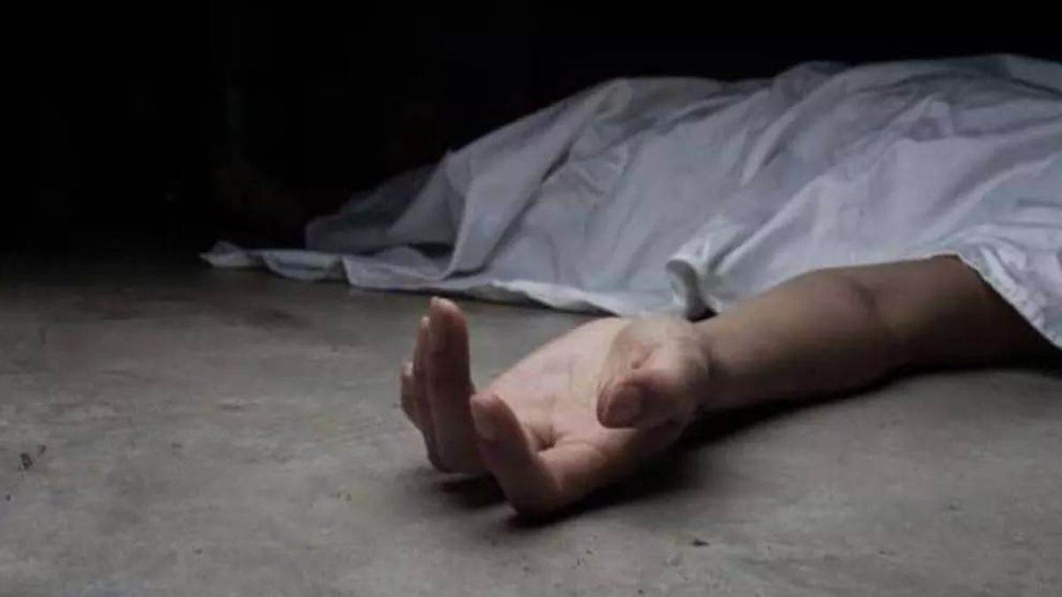 jharkhand lohardaga news one died in fight for land dispute in lohardaga police start investigation