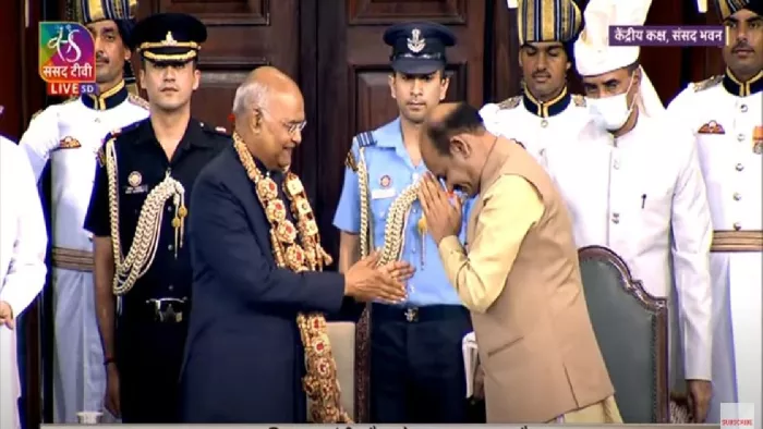संसद भवन में विदाई समारोह आयोजित (सोर्स- एएनआइ)