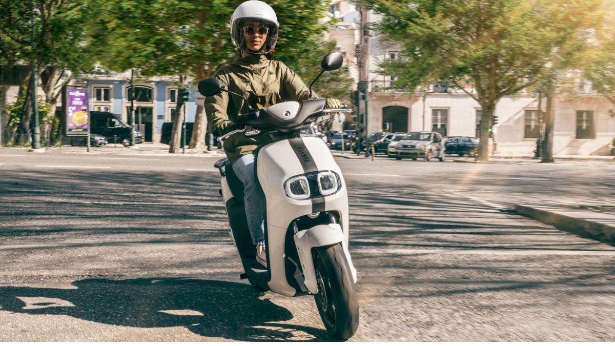 https://www.jagranimages.com/images/newimg/23072022/23_07_2022-yamaha_neo_22916508.jpg