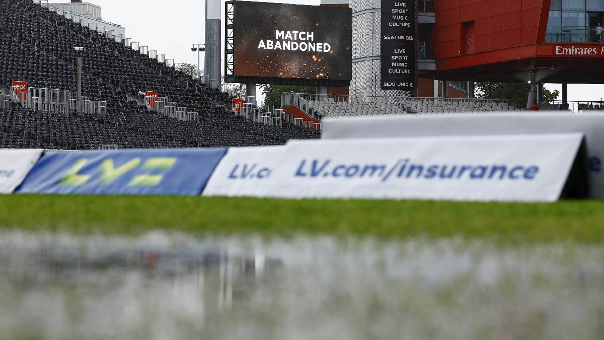https://www.jagranimages.com/images/newimg/23072023/23_07_2023-end_vs_aus_4th_test_match_draw_23479941_223118443.jpg