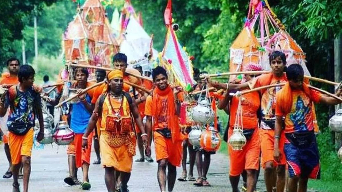 Kanwar Yatra 2024: कांवड़ यात्रा में खलल डाल सकते हैं 500 खुराफाती, 10 हजार लोगों पर खाकी की रहेगी निगरानी