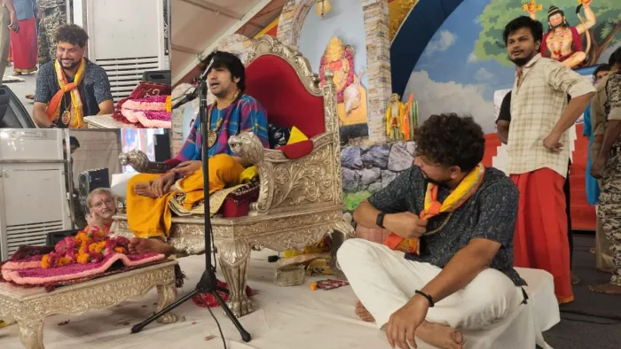 भारतीय गेंदबाज कुलदीप यादव पहुंचे बागेश्वर धाम। इमेज- बागेश्वर धाम एक्स