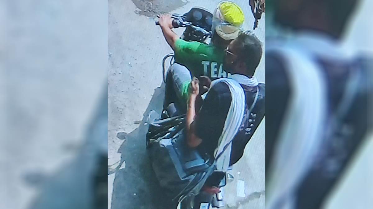 https://www.jagranimages.com/images/newimg/23072024/23_07_2024-robbery_in_hospital_23764031_143543653.jpg
