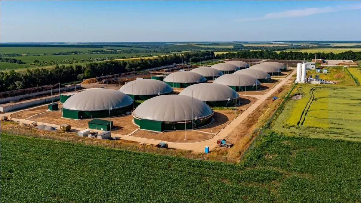https://www.jagranimages.com/images/newimg/23072025/23_07_2025-biogas_plant_dainik_jagran_23992365.jpg
