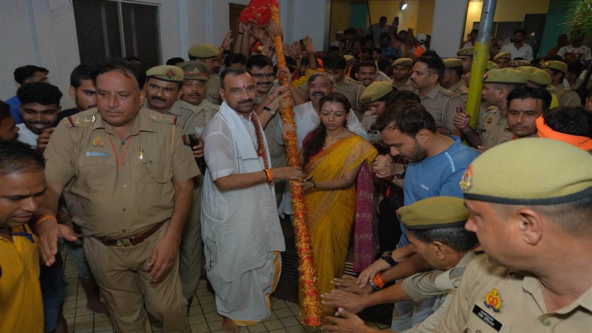 https://www.jagranimages.com/images/newimg/23072025/23_07_2025-dm_bagpat_rr_23992302.jpg