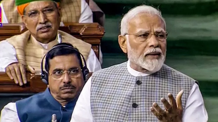 दोनों सदनों में इस पर 16-16 घंटे की चर्चा कराने को लेकर सहमति बनी (फोटो: पीटीआई)