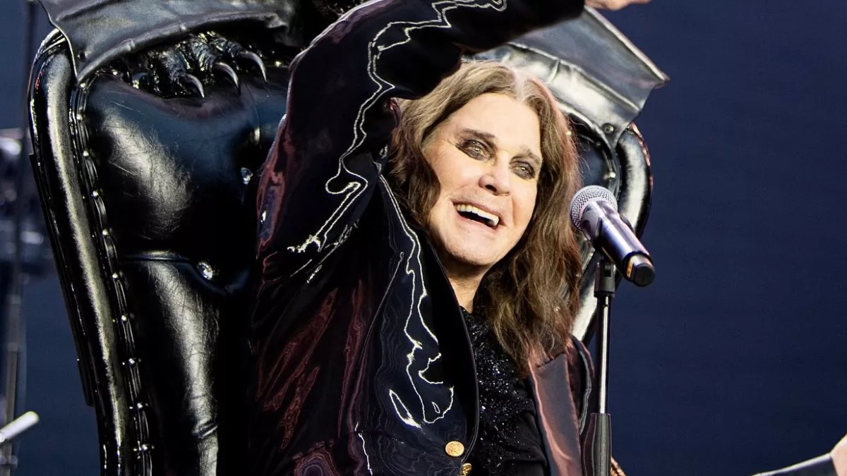 Black Sabbath के फ्रंटमैन Ozzy Osbourne का निधन, क्यों अपने ही बैंड से निकाले गए थे मशहूर सिंगर?