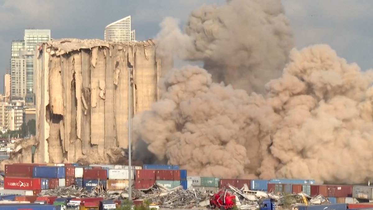eight more grain silos collapsed on tuesday after succumbing to damage from the devastating 2020 explosion