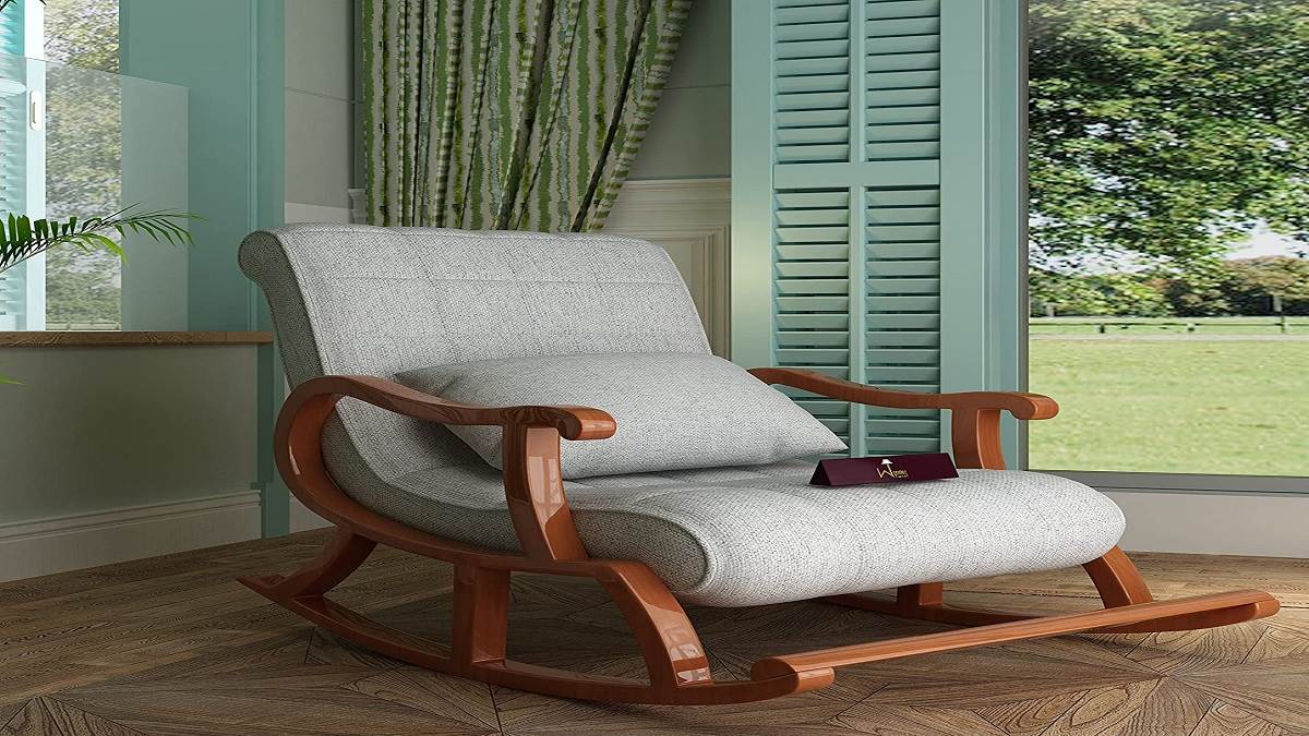 Chair: गार्डन, लिविंग रूम में बैठने के लिए आज ही खरीदें ये कम्फर्टेबल चेयर, देंगी गजब का आराम