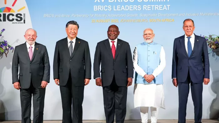 ब्रिक्स शिखर सम्मेलन में भाग लेने साउथ अफ्रीका पहुंचे पीएम मोदी। (फोटो- एएनआई)