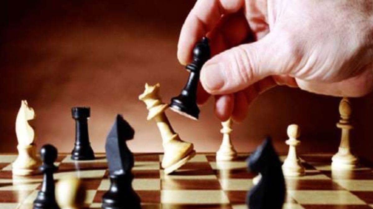 https://www.jagranimages.com/images/newimg/23082023/23_08_2023-chess_23510082_184230829.jpg