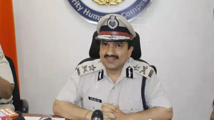 गुरुग्राम के नए पुलिस आयुक्त विकास अरोड़ा ने अपराधियों को चेतावनी दी।