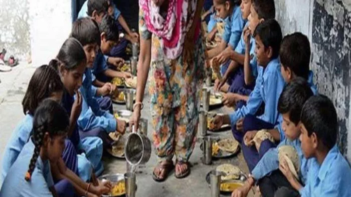 Jharkhand में इन महिला रसोइया को मिलेगा आयुष्मान भारत मुख्यमंत्री जन आरोग्य योजना का लाभ