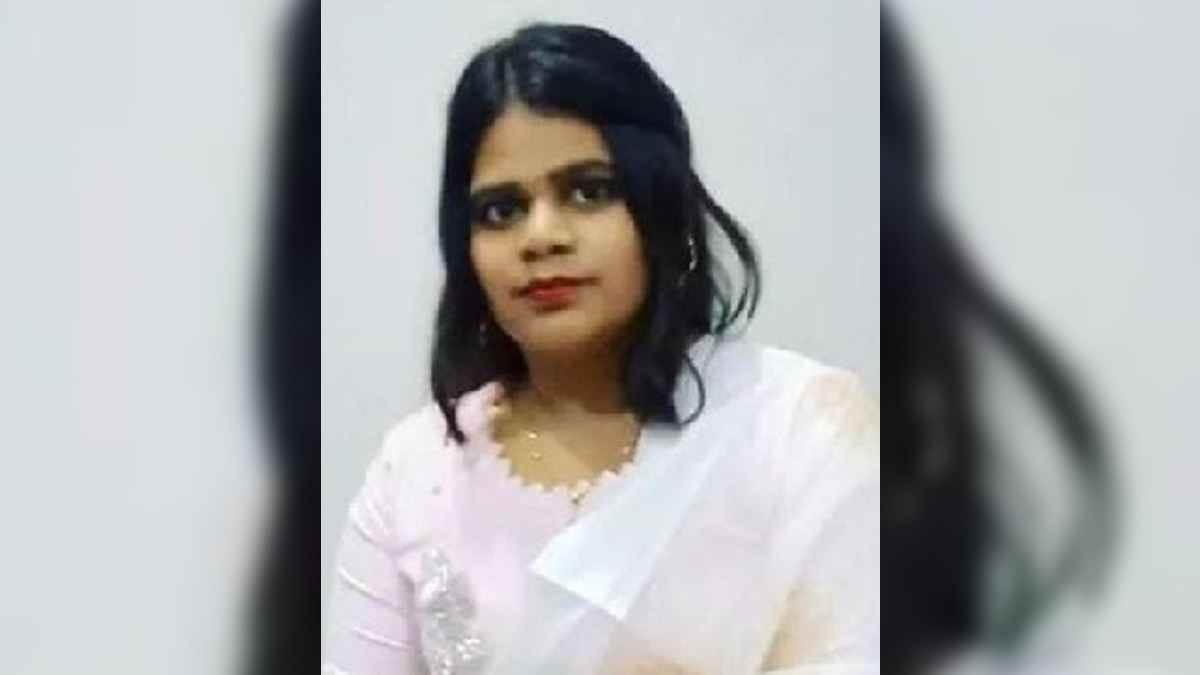azamgarh shreya tiwari case court sent notice to accused school principal and class teacher