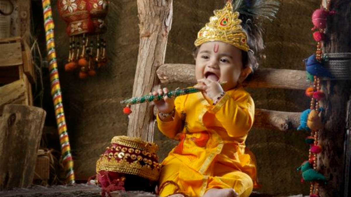 https://www.jagranimages.com/images/newimg/23082024/23_08_2024-janmashtamikidsdress_23782935.jpg