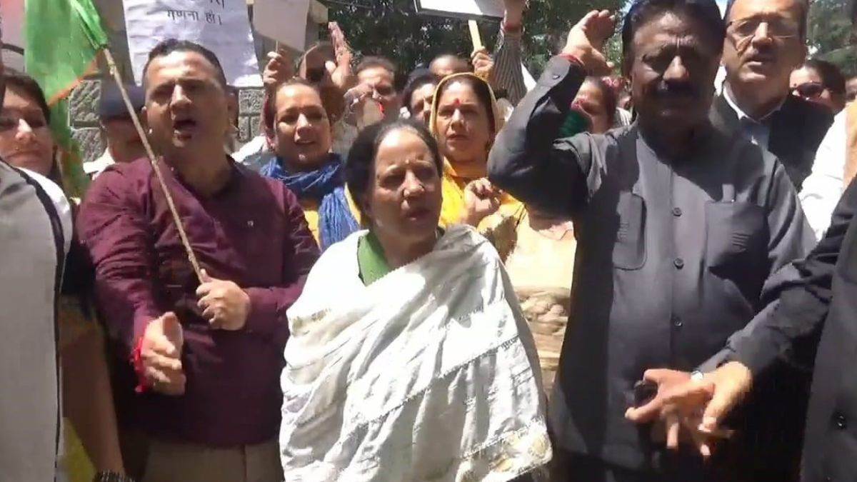 https://www.jagranimages.com/images/newimg/23082024/23_08_2024-shimla_news_23783156.jpg