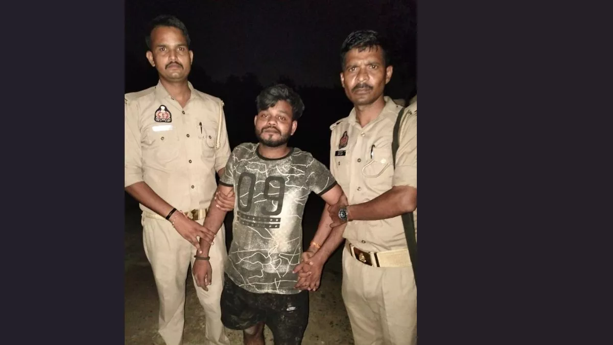 Bareilly News: गो तस्करों और पुलिस के बीच मुठभेड़, सिपाही और दो तस्कर घायल; दो गिरफ्तार