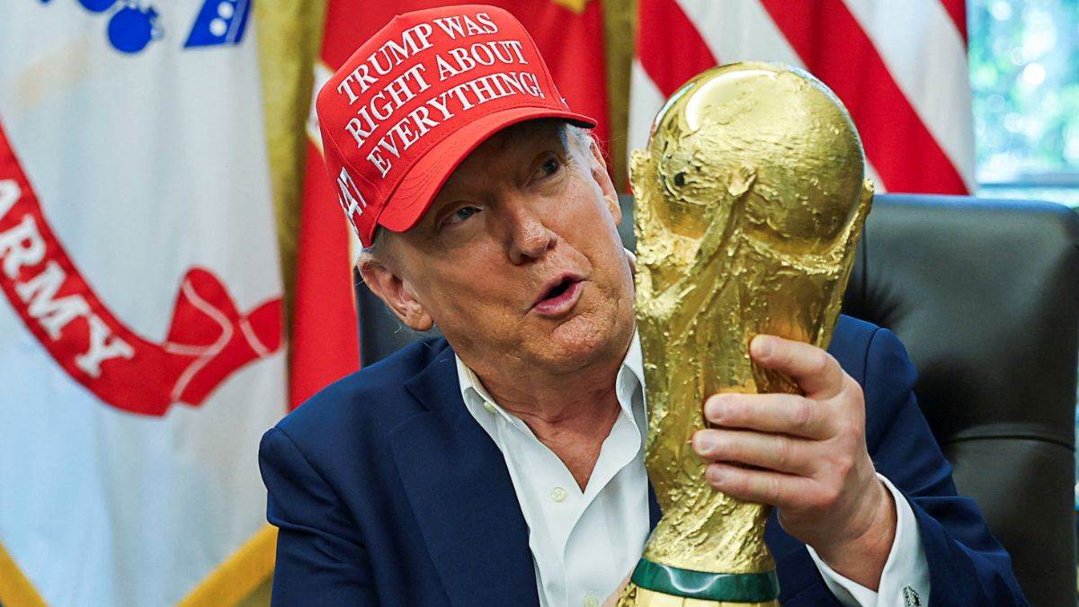 https://www.jagranimages.com/images/newimg/23082025/23_08_2025-donald_trump_fifa_24022166.jpg