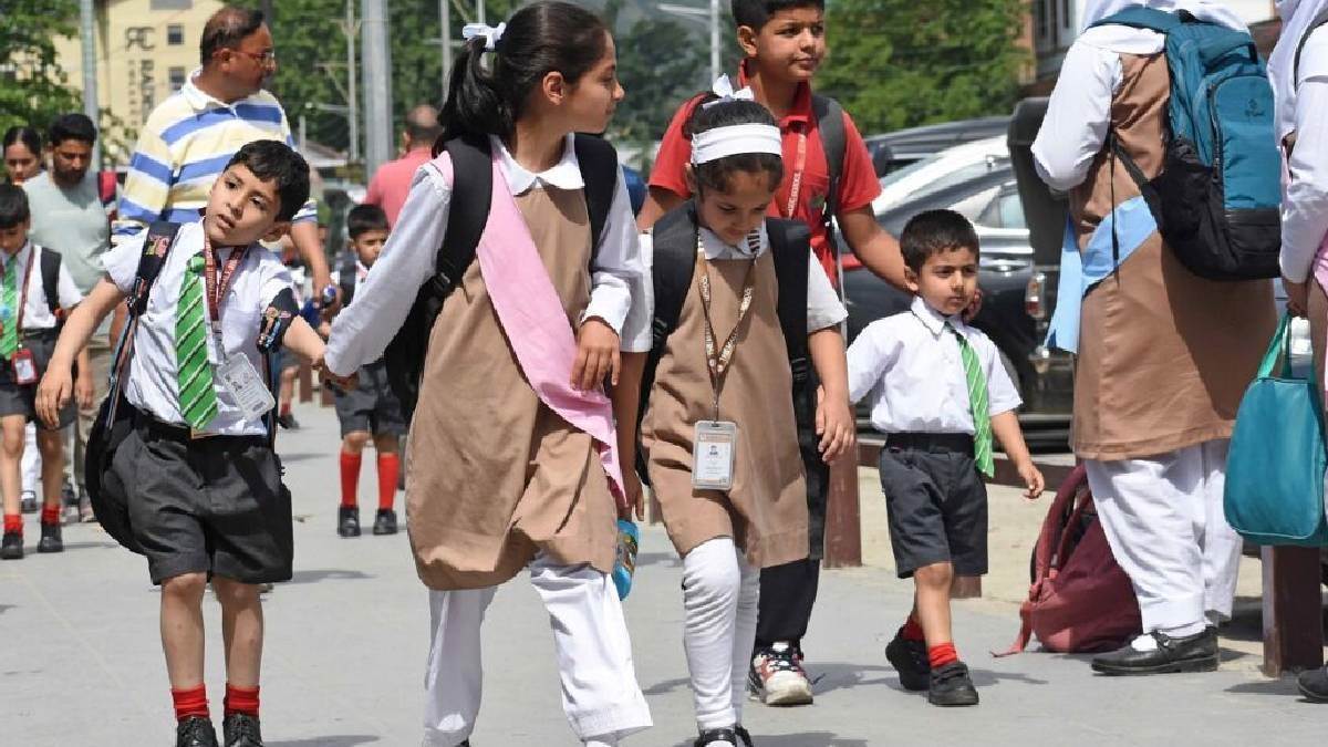 https://www.jagranimages.com/images/newimg/23082025/23_08_2025-jammu_kashmir_newss_latest_24022106.jpg