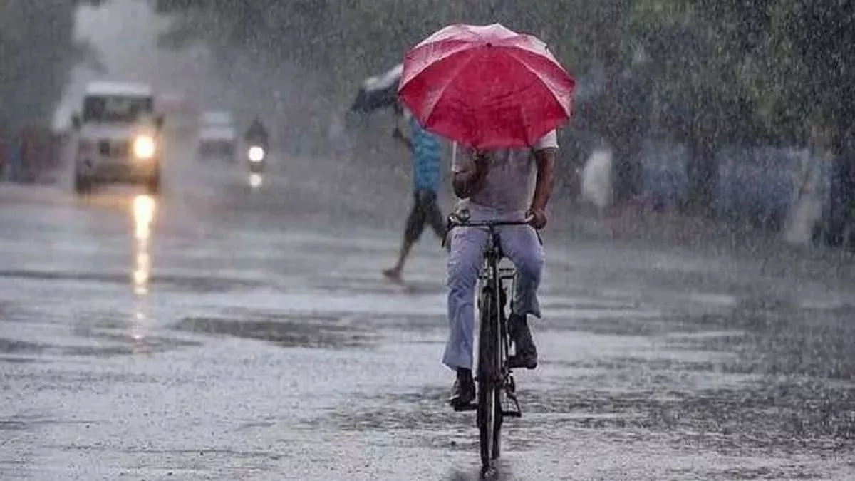 Jharkhand Weather: झारखंड के लोगों को अभी बारिश से नहीं मिलेगी राहत, IMD ने जारी किया ऑरेंज अलर्ट