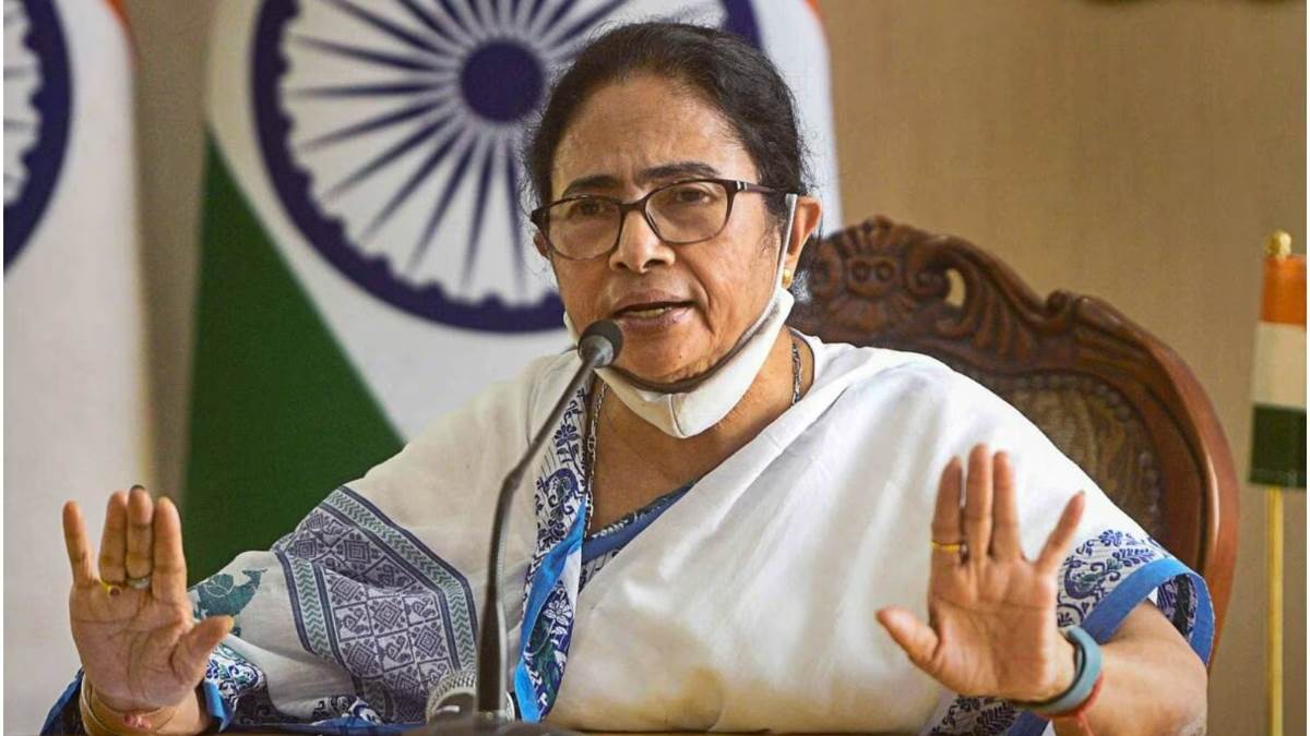 https://www.jagranimages.com/images/newimg/23082025/23_08_2025-mamata_24022360_132420494.jpg