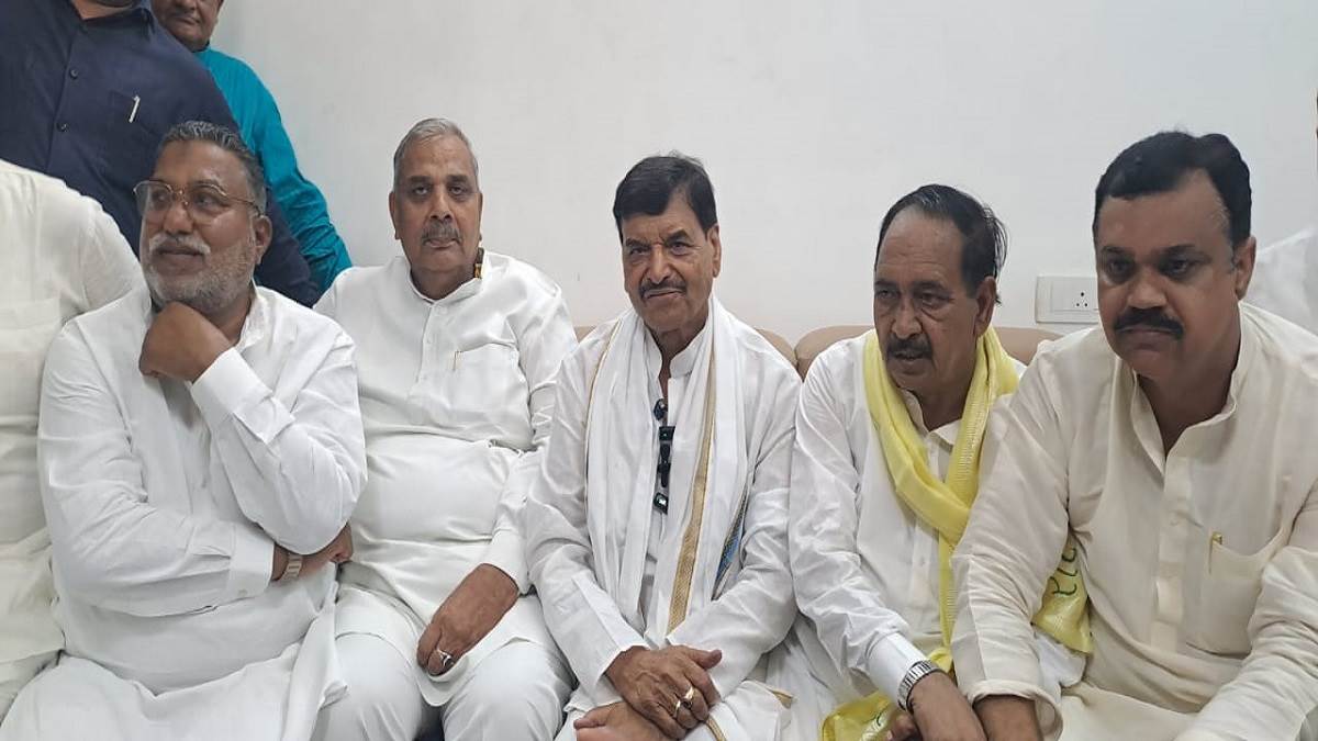 https://www.jagranimages.com/images/newimg/23082025/23_08_2025-shivpal_r_24022552.jpg