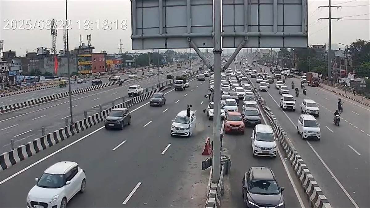 ncr traffic cop injured in hi and run on delhi meerut expressway two arrested