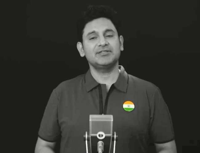 Manoj Muntashir is under heavy backlash for copy. Photo- Instagram