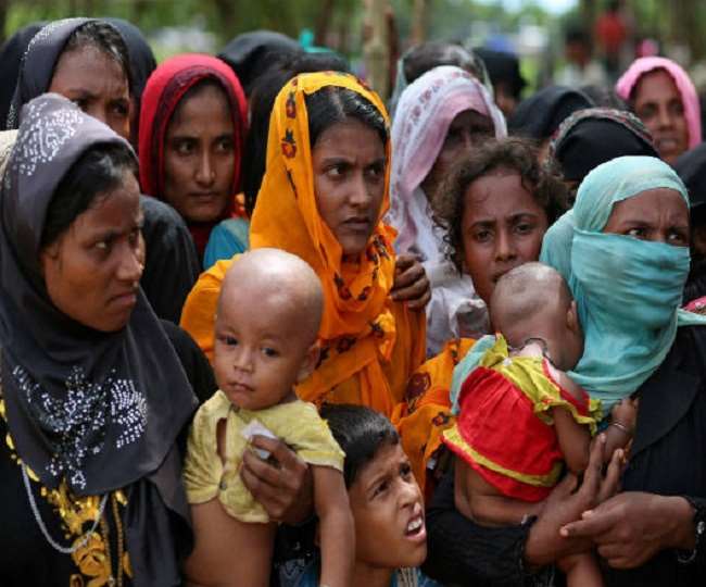 फेसबुक को रोहिंग्या विरोधी सामग्री उपलब्ध कराने का आदेश