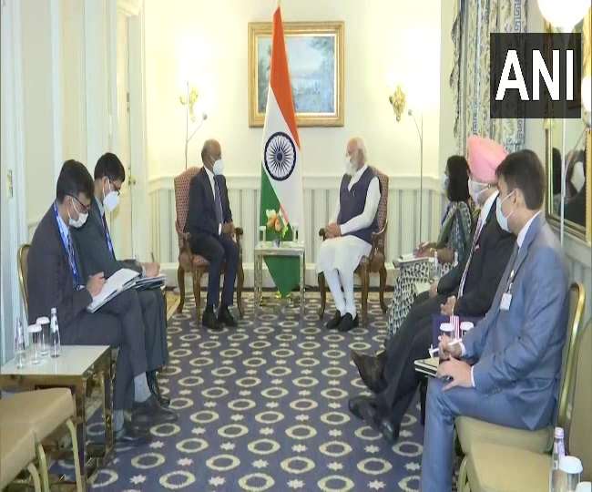 पीएम मोदी की पांच कंपनियों के ग्लोबल सीईओ से मुलाकात की।
