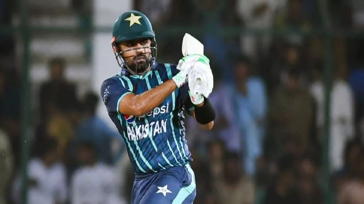 Babar Azam: बाबर आजम ने रचा इतिहास, पाकिस्तान के लिए T20I में ऐसा करने वाले पहले बल्लेबाज बने